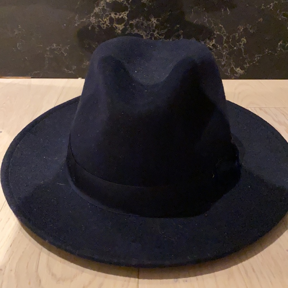 Crushable Fine Felt Hat - Saks Fifth , Size Large, Navy